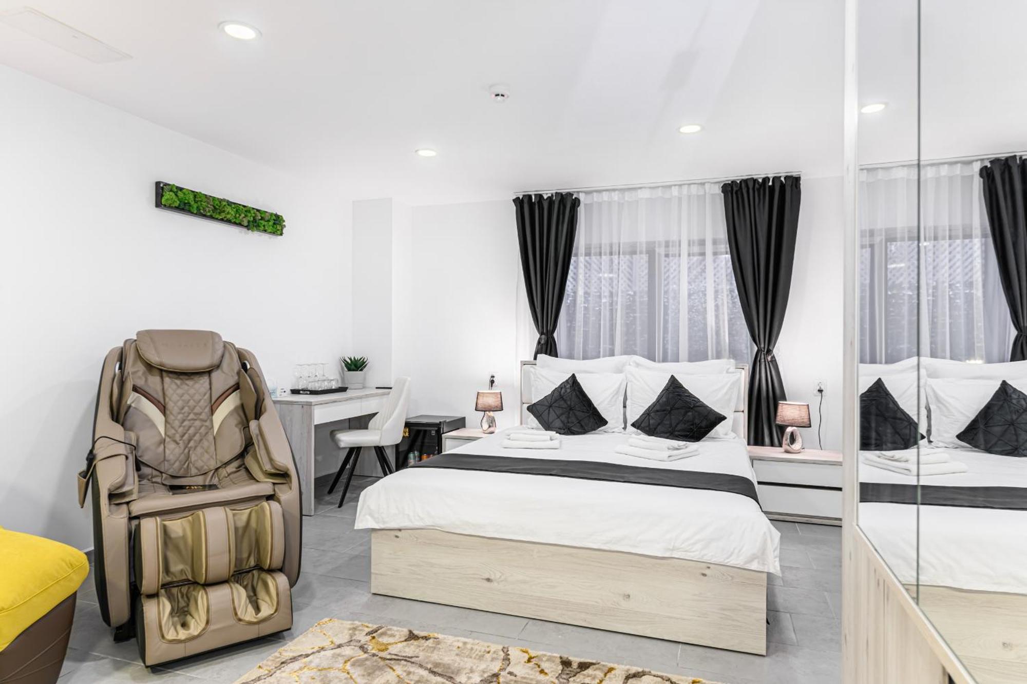 Bada Bing Residence Брашов Экстерьер фото
